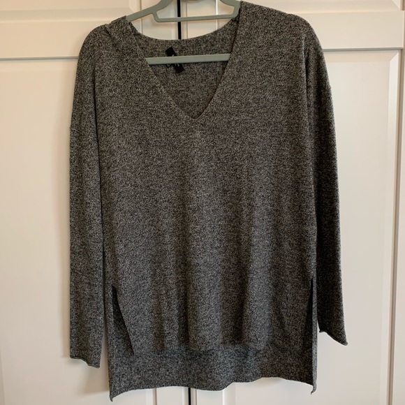 Aritzia Wilfred Erin Sweater